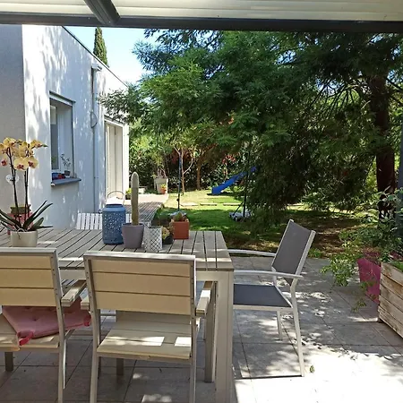 Villa & Piscine Proche Bord De Mer
